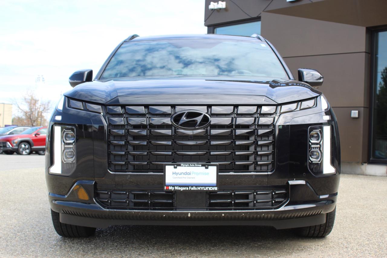 2025 Hyundai PALISADE Ultimate Calligraphy Night 7-Passenger AWD Photo
