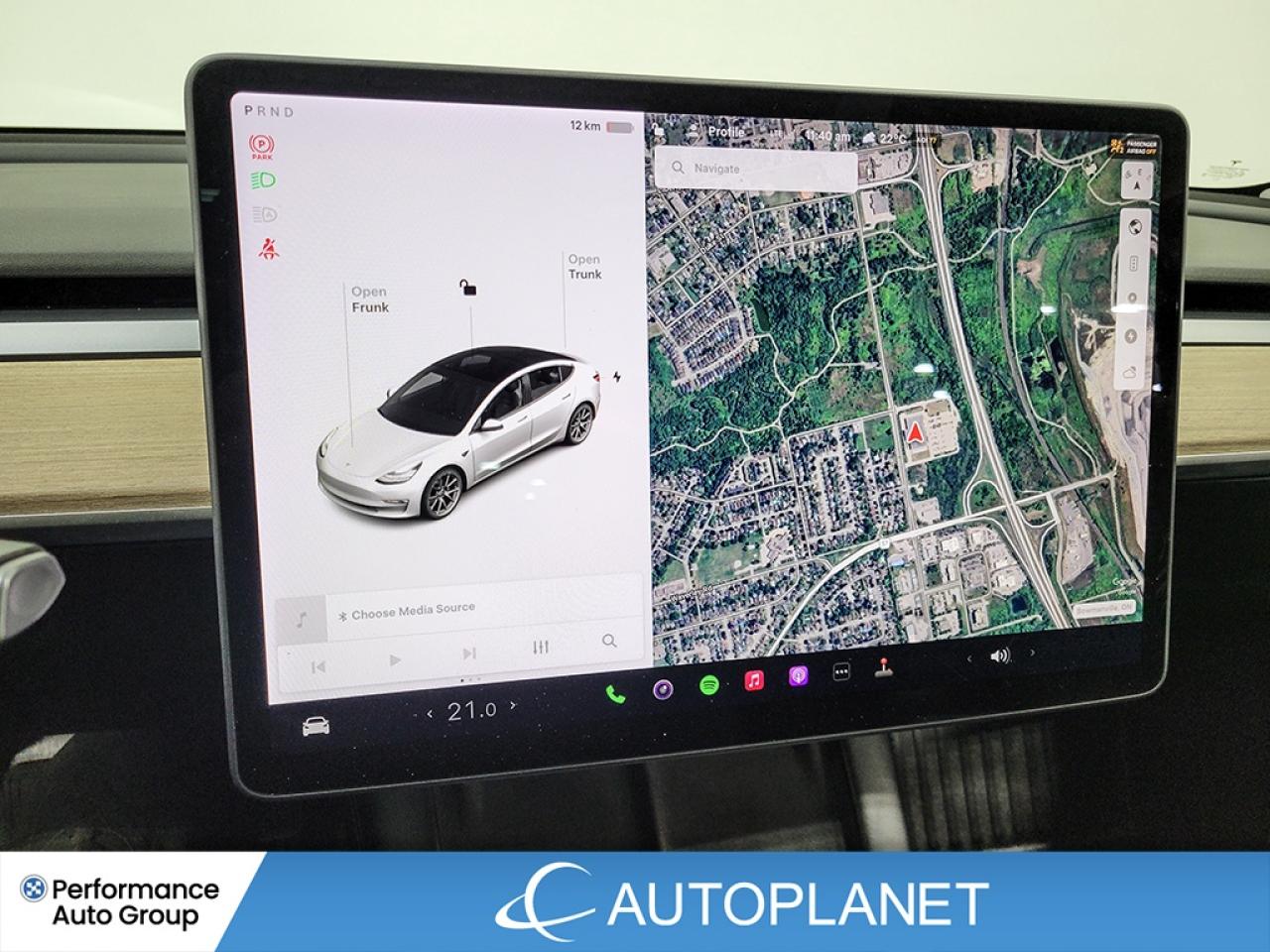 2021 Tesla Model 3 Standard Range Plus, AutoPilot, 423 Km Range (est) Photo