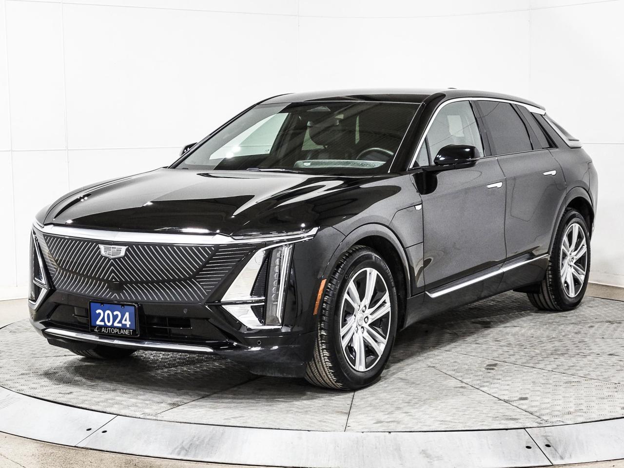 2024 Cadillac LYRIQ Tech, Electric, Back Up Cam, 505Km Range (est) Photo