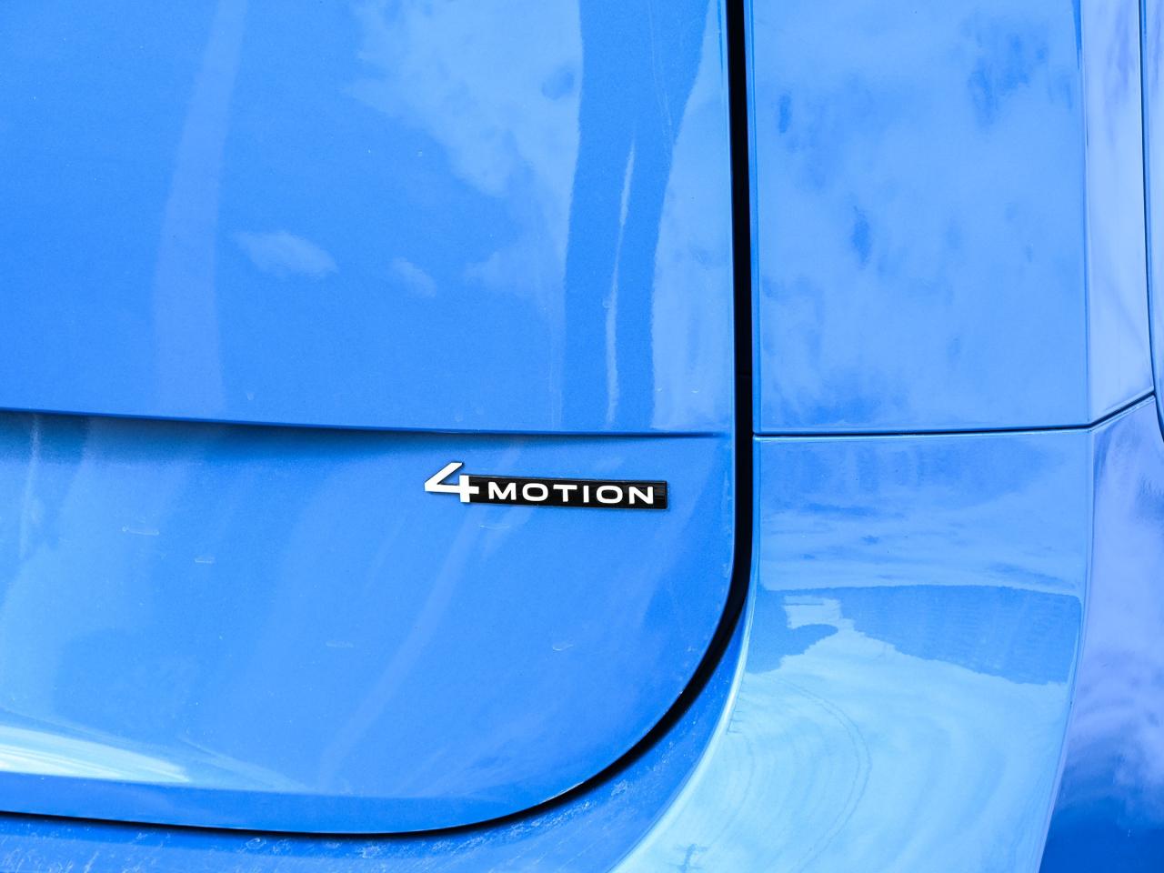 2025 Volkswagen ID. Buzz 1st Edition Photo