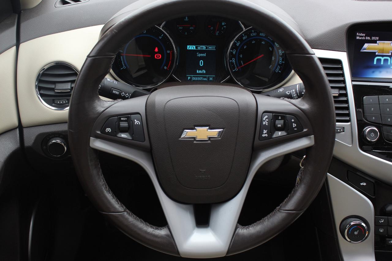 2015 Chevrolet Cruze Diesel Low Kilo ONLY 67000!!! Photo