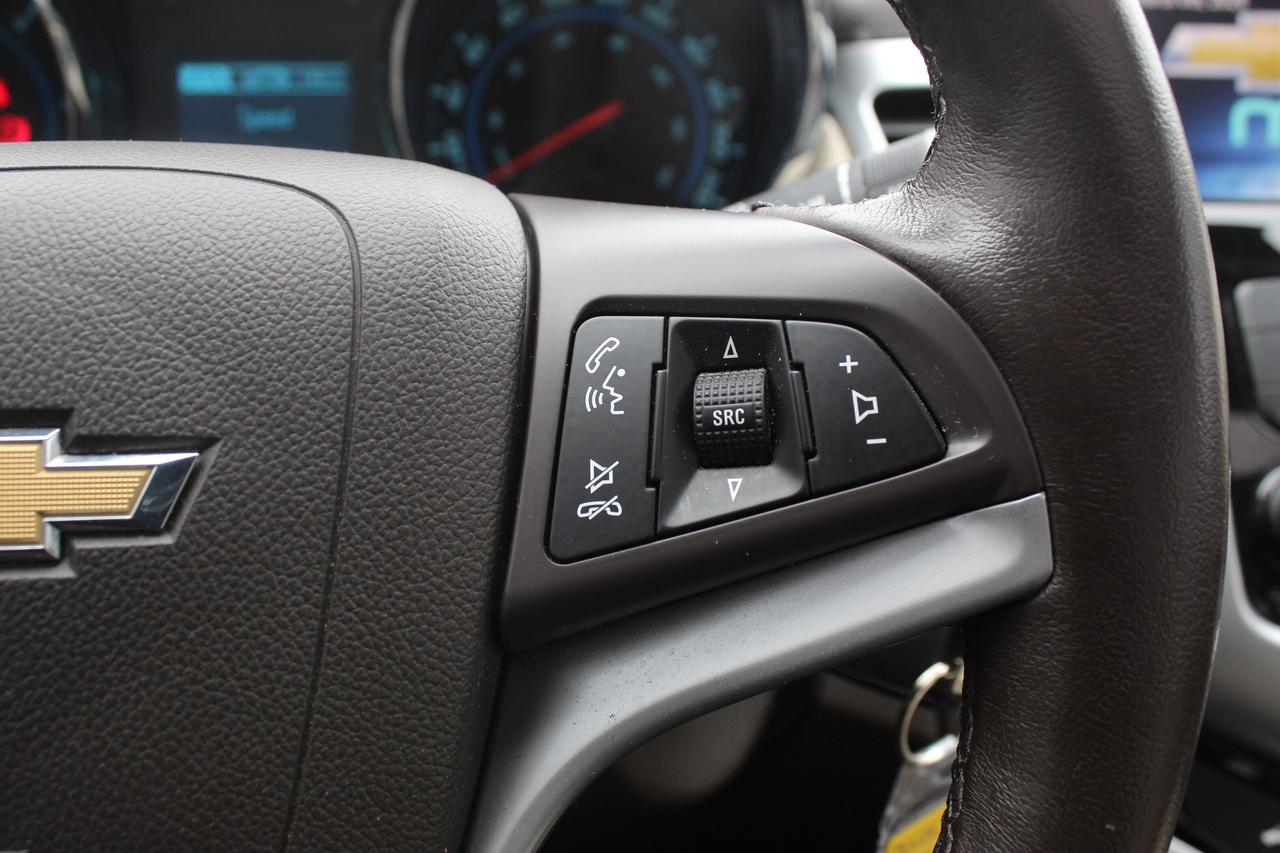 2015 Chevrolet Cruze Diesel Low Kilo ONLY 67000!!! Photo