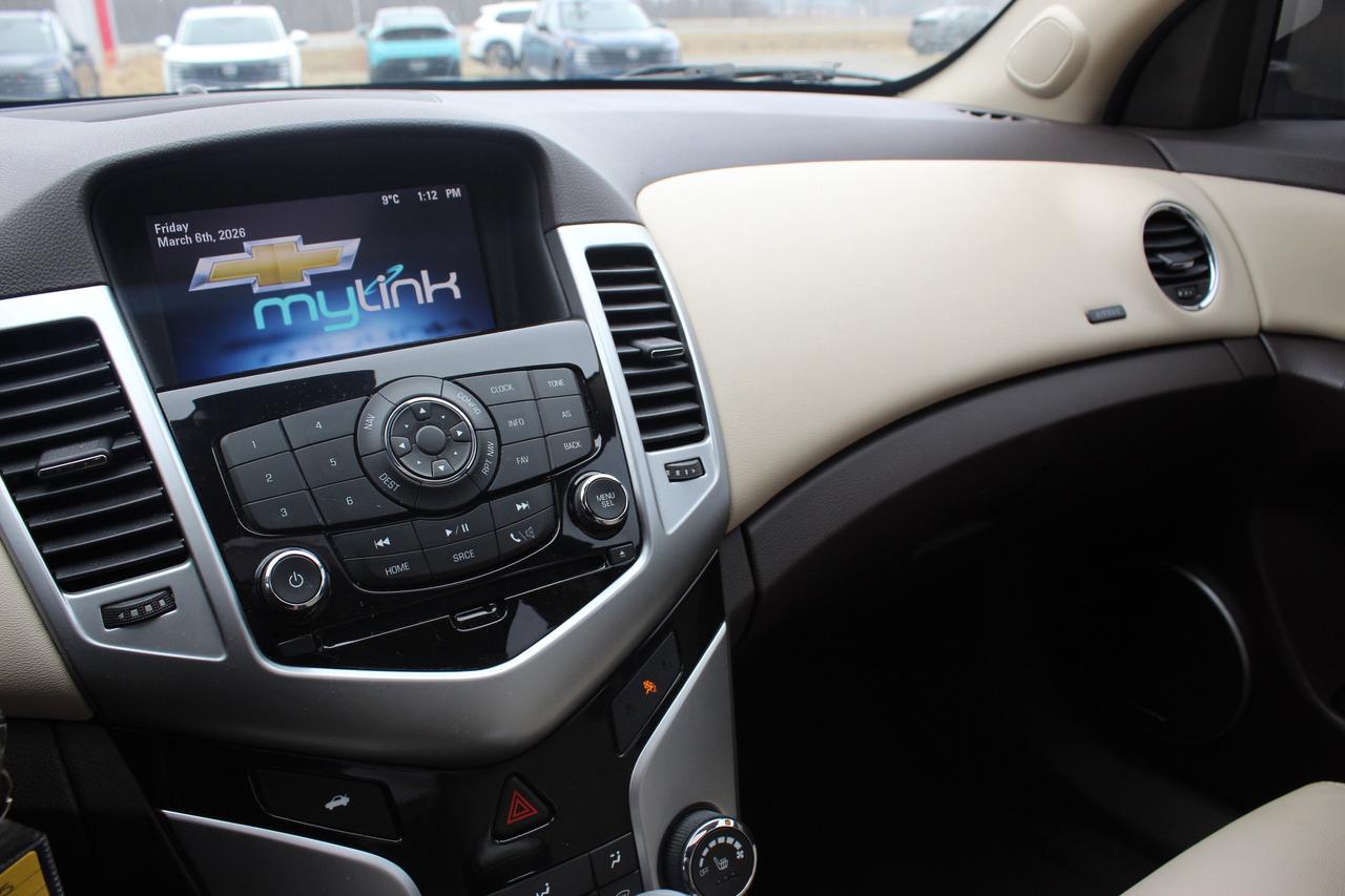 2015 Chevrolet Cruze Diesel Low Kilo ONLY 67000!!! Photo