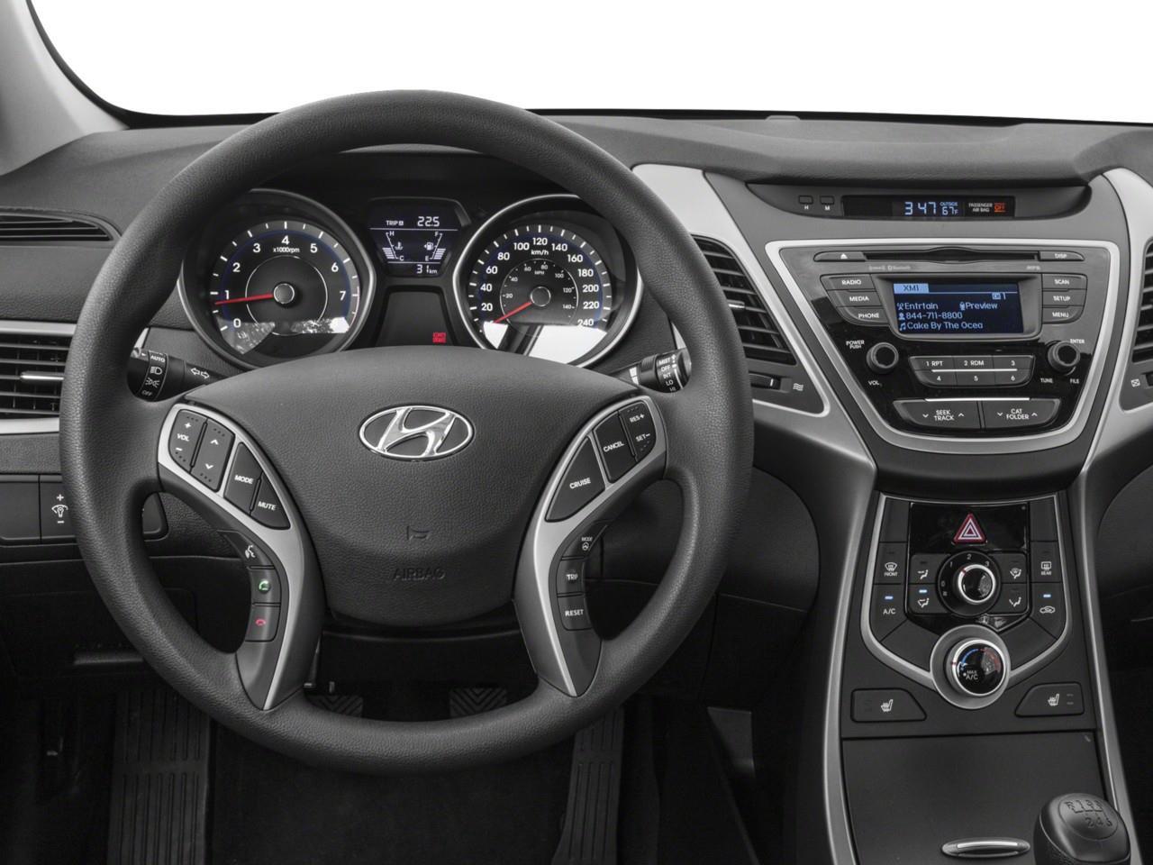 2016 Hyundai Elantra GL (A6) 4dr Sedan Photo3