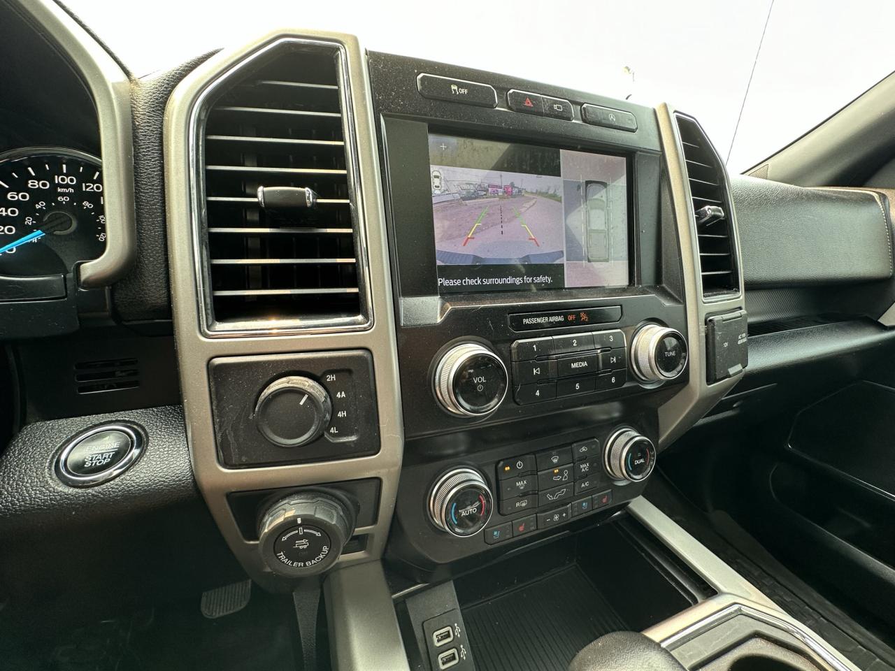 2020 Ford F-150 Lariat 4WD SuperCrew 5.5' Box Photo