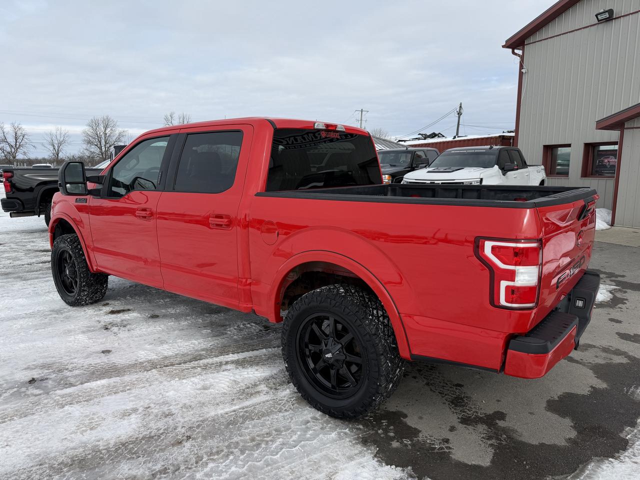 2020 Ford F-150 XLT 4WD SuperCrew 5.5' Box Photo4