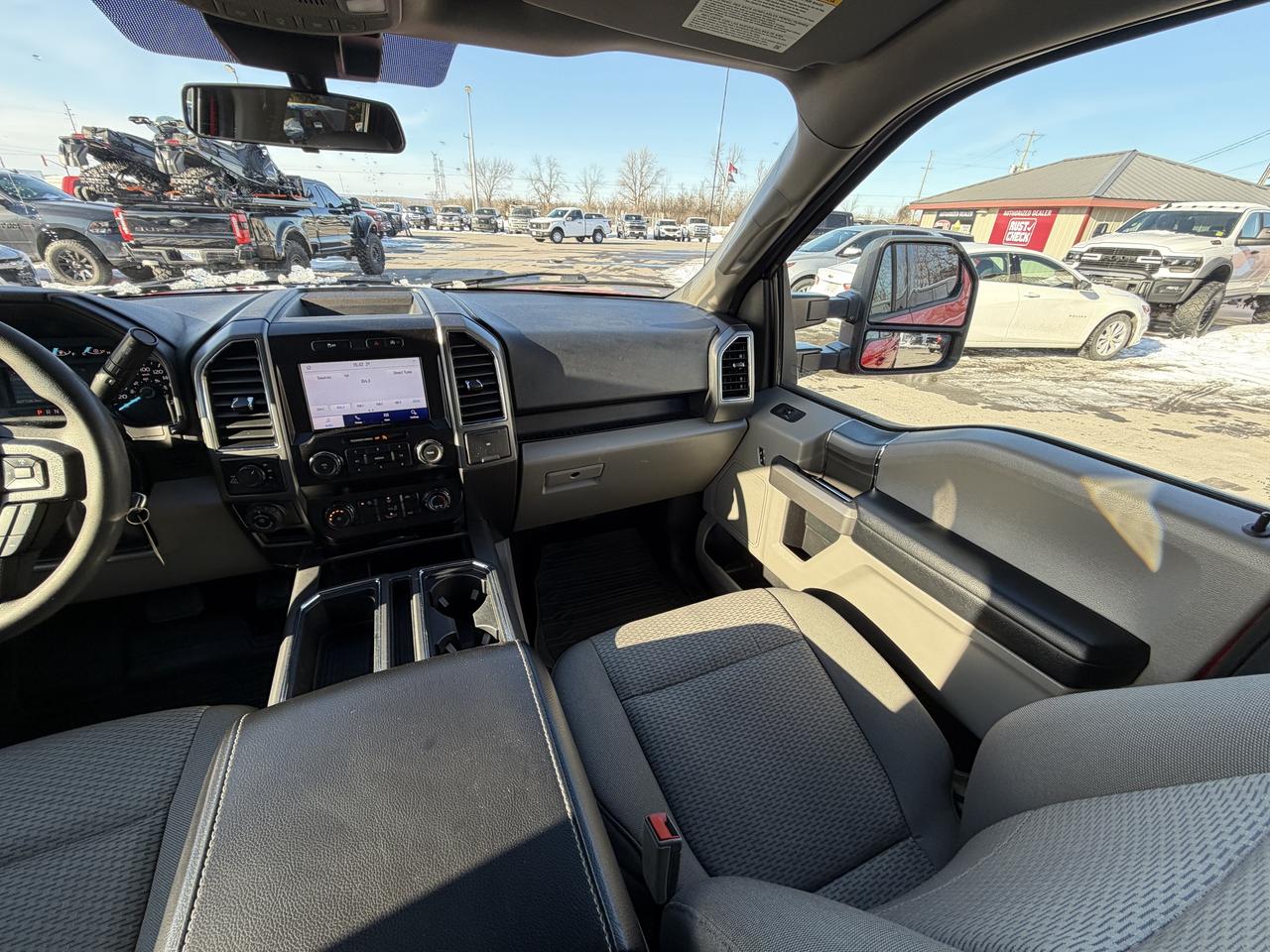 2020 Ford F-150 XLT 4WD SuperCrew 5.5' Box Photo