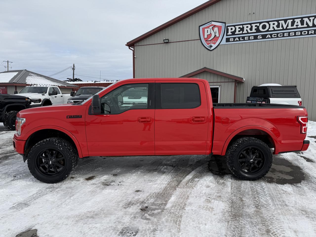 2020 Ford F-150 XLT 4WD SuperCrew 5.5' Box Photo3