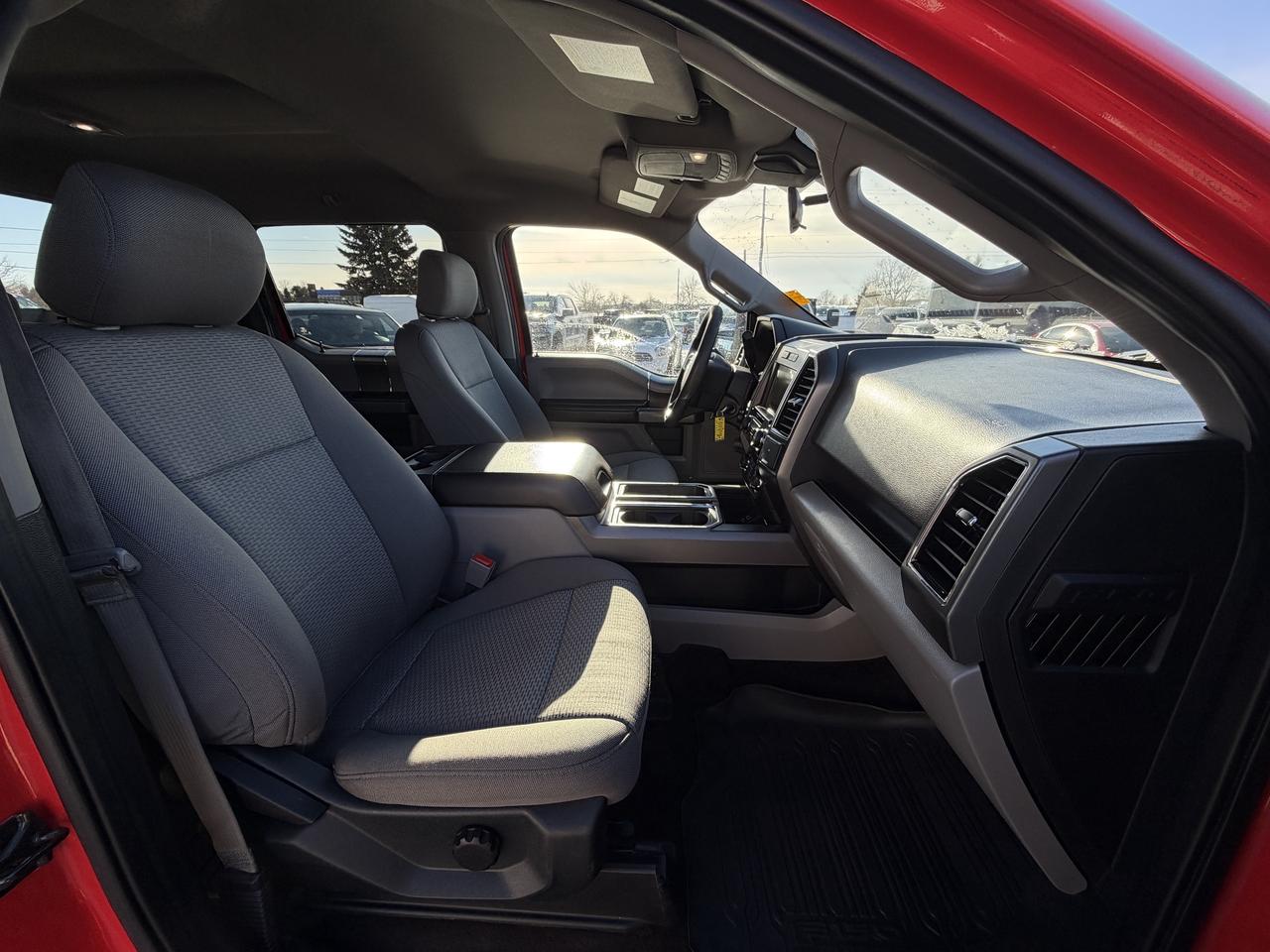 2020 Ford F-150 XLT 4WD SuperCrew 5.5' Box Photo