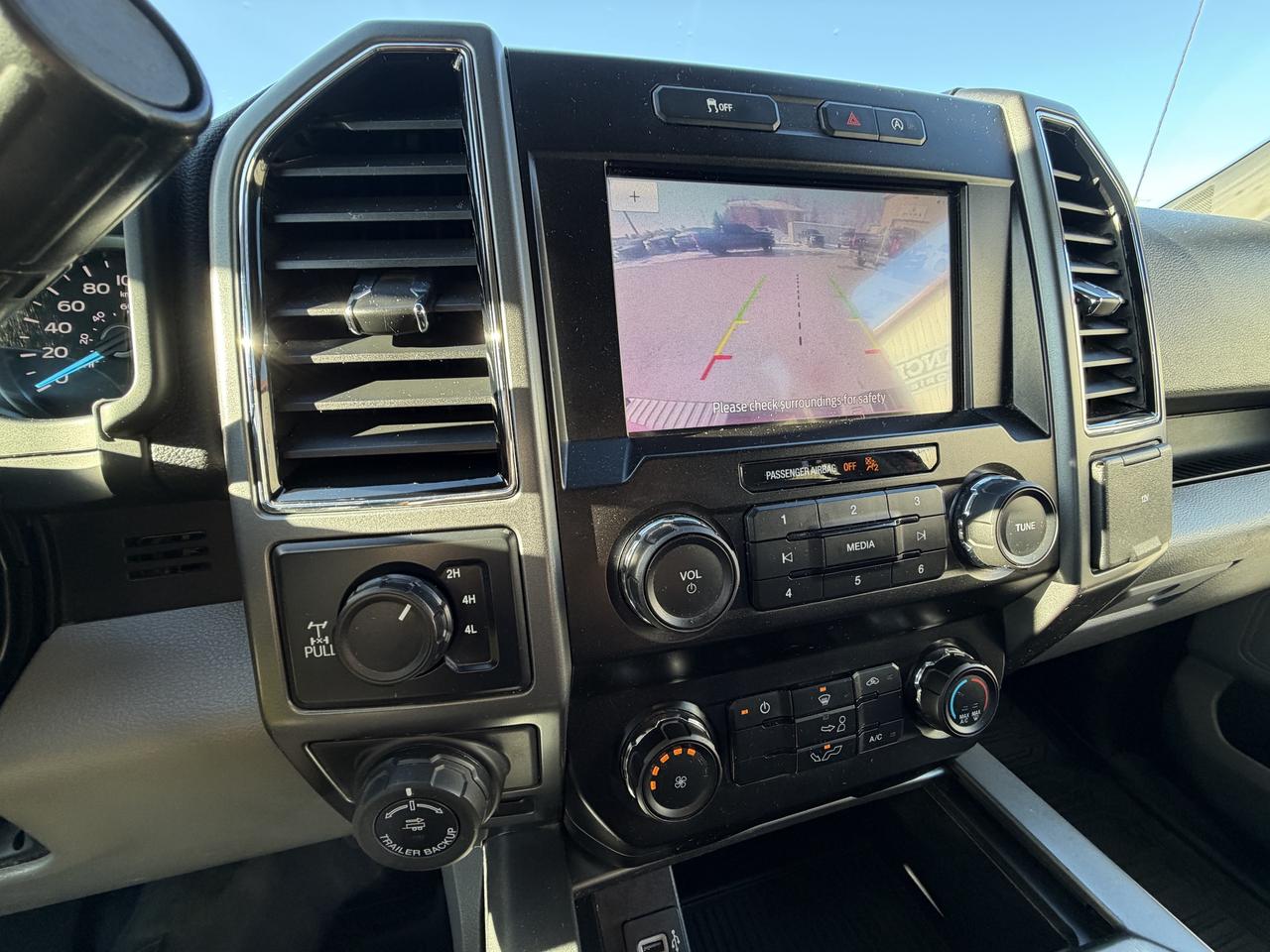 2020 Ford F-150 XLT 4WD SuperCrew 5.5' Box Photo