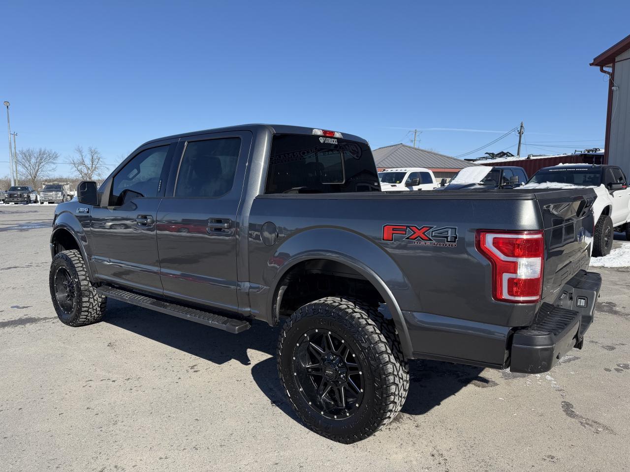 2018 Ford F-150 XLT 4WD SuperCrew 5.5' Box Photo4