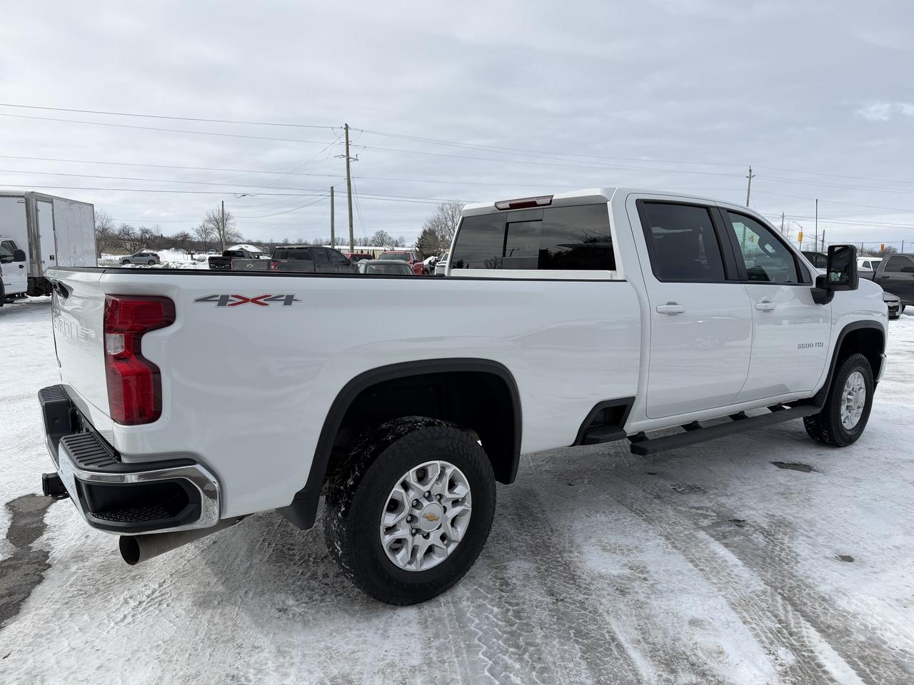 2023 Chevrolet Silverado 3500HD 4WD Crew Cab 172  LT Photo