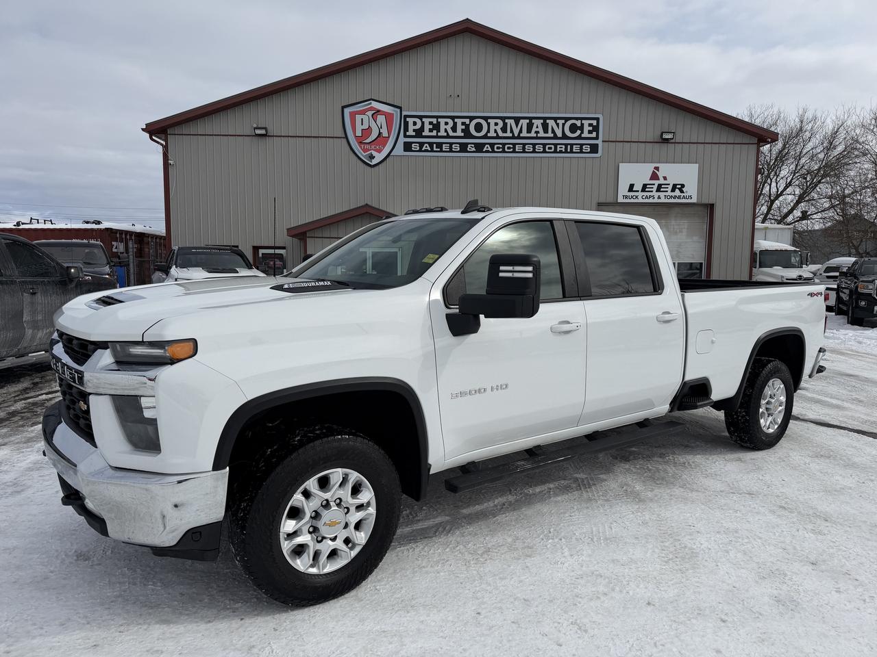 2023 Chevrolet Silverado 3500HD 4WD Crew Cab 172  LT Photo2