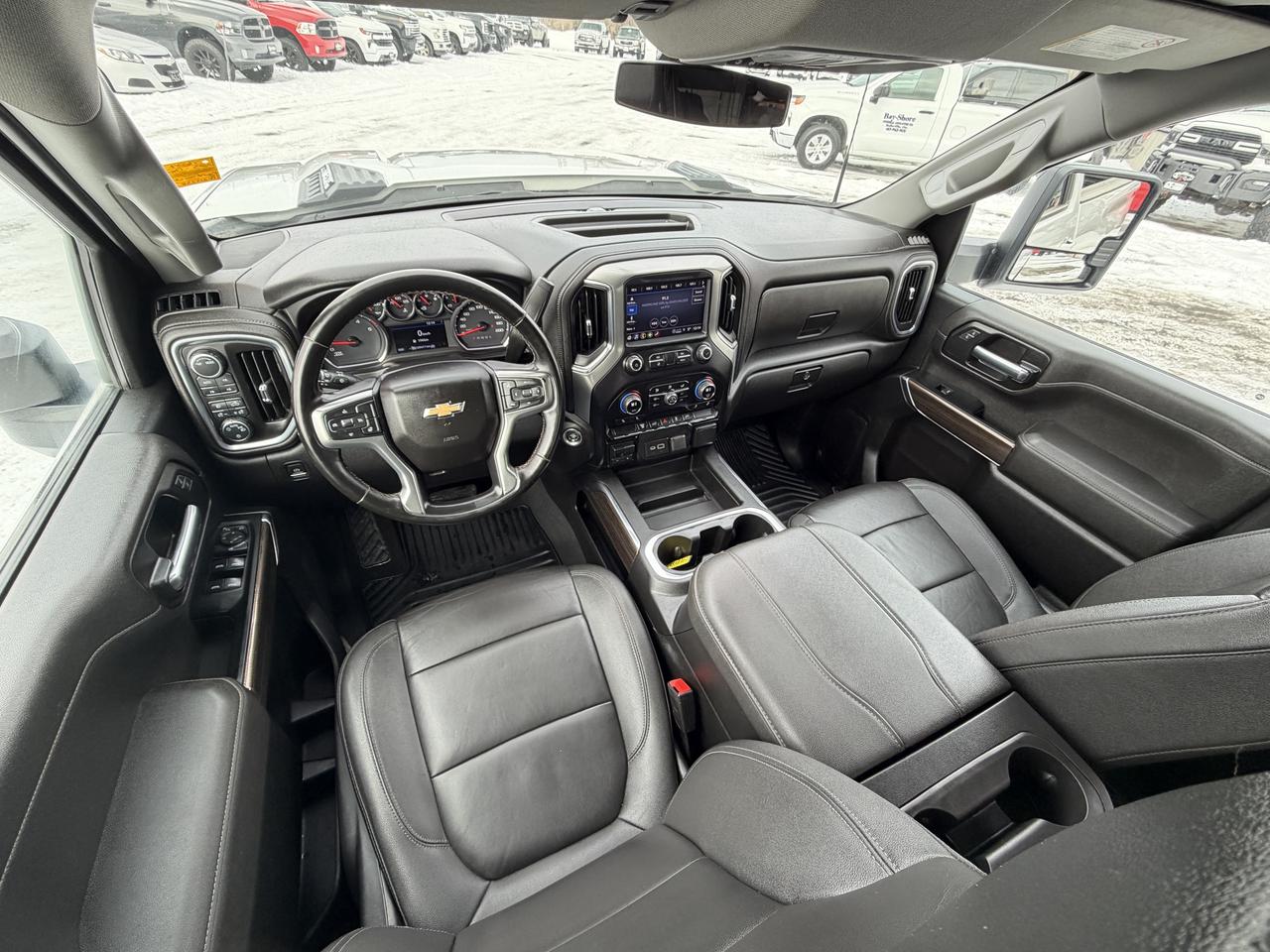 2023 Chevrolet Silverado 3500HD 4WD Crew Cab 172  LT Photo