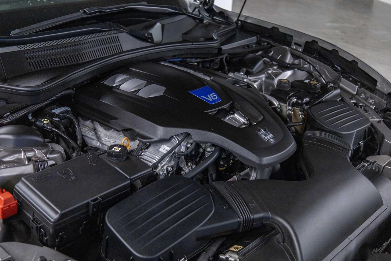 2015 Maserati Ghibli SQ4 High Spec Safety Certified Like New Photo