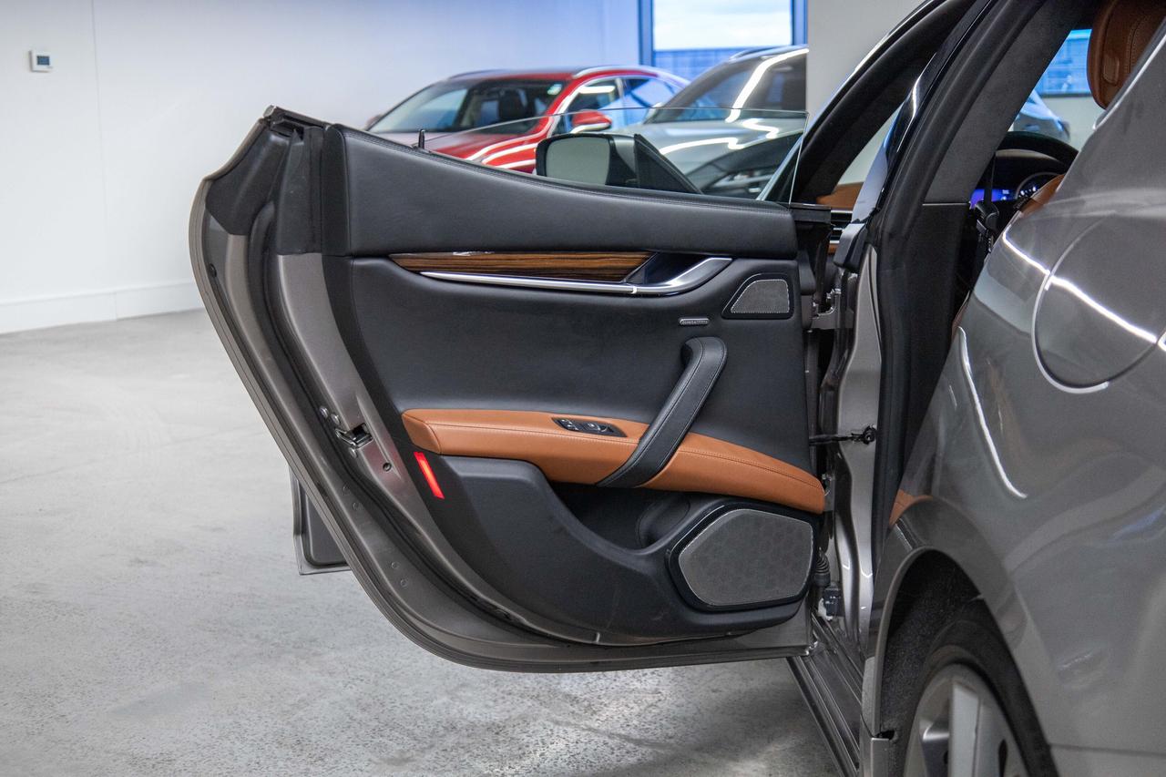 2015 Maserati Ghibli SQ4 High Spec Safety Certified Like New Photo