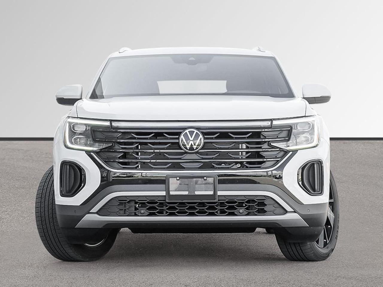 2025 Volkswagen Atlas Cross Sport Highline Black Wheel Package / Oryx White Pearl / Photo