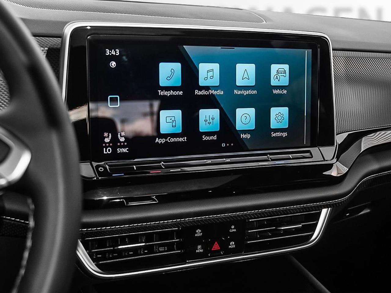 2025 Volkswagen Atlas Cross Sport Highline Black Wheel Package / Oryx White Pearl / Photo