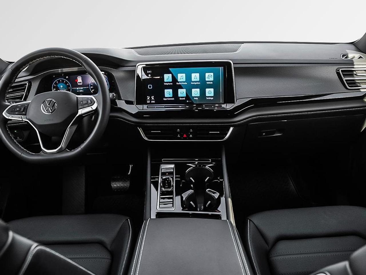 2025 Volkswagen Atlas Cross Sport Highline Black Wheel Package / Oryx White Pearl / Photo