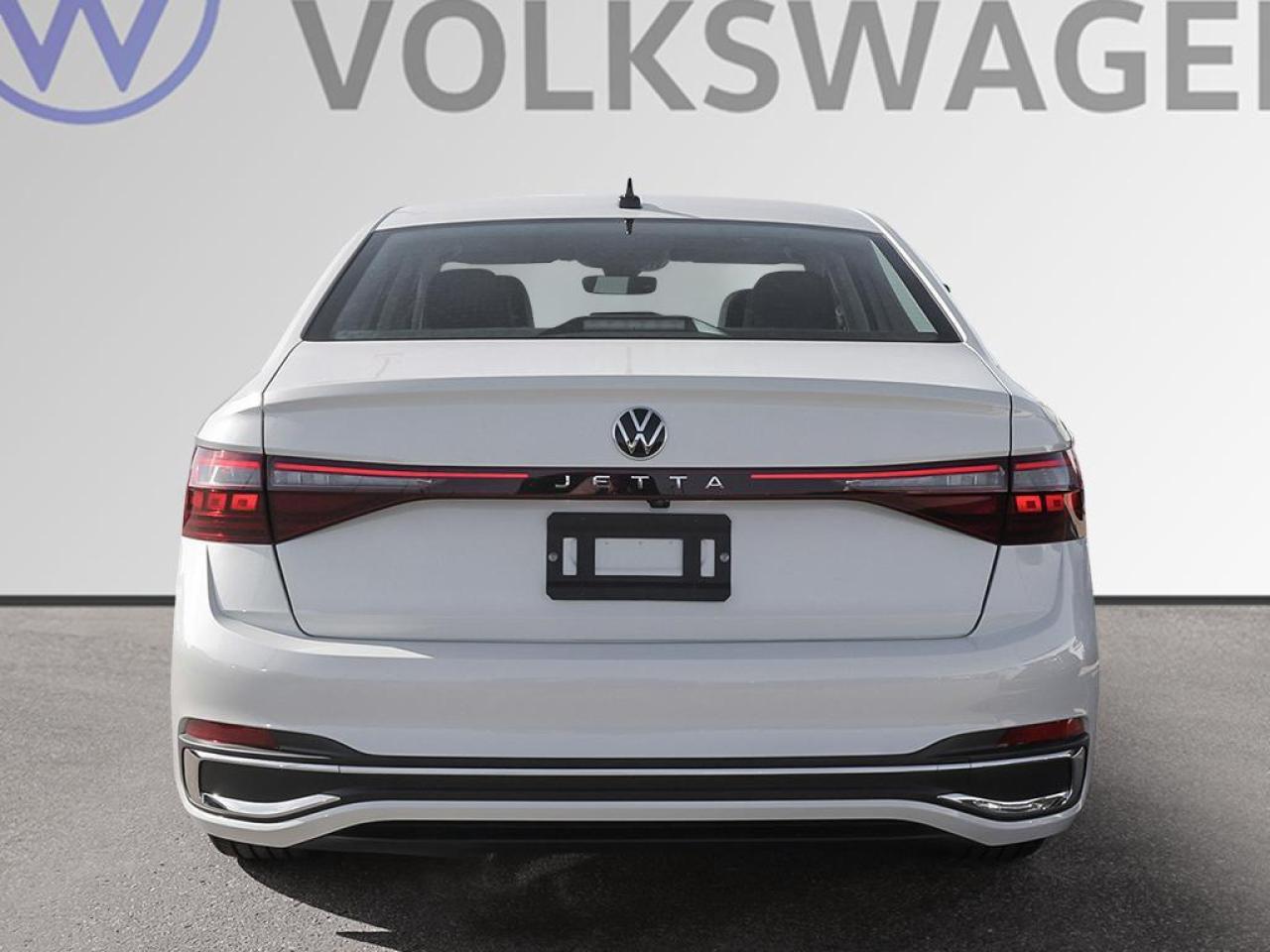 2025 Volkswagen Jetta Highline Dynamic Headlights   Remote Start / Photo