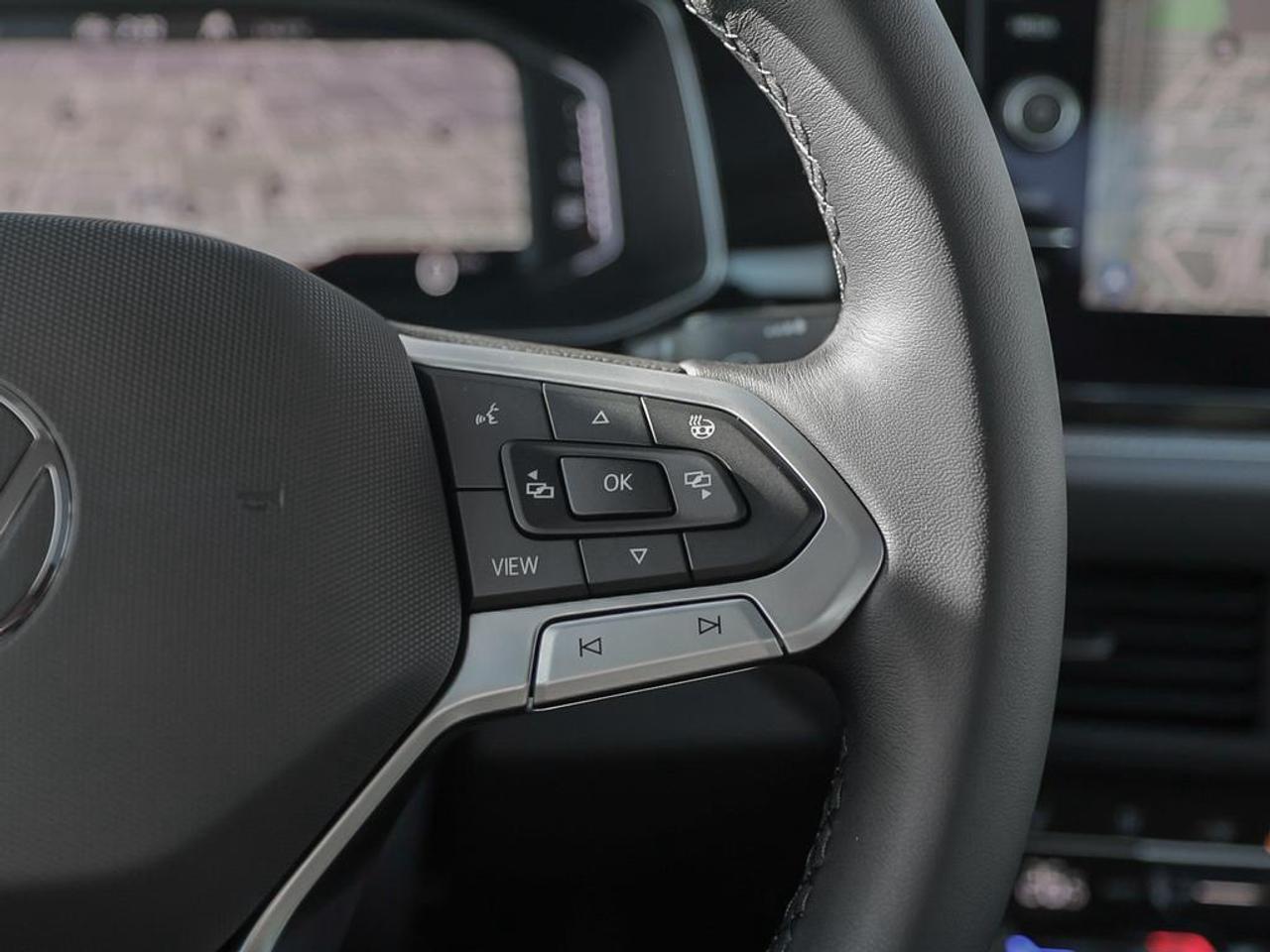 2025 Volkswagen Jetta Highline Dynamic Headlights   Remote Start / Photo