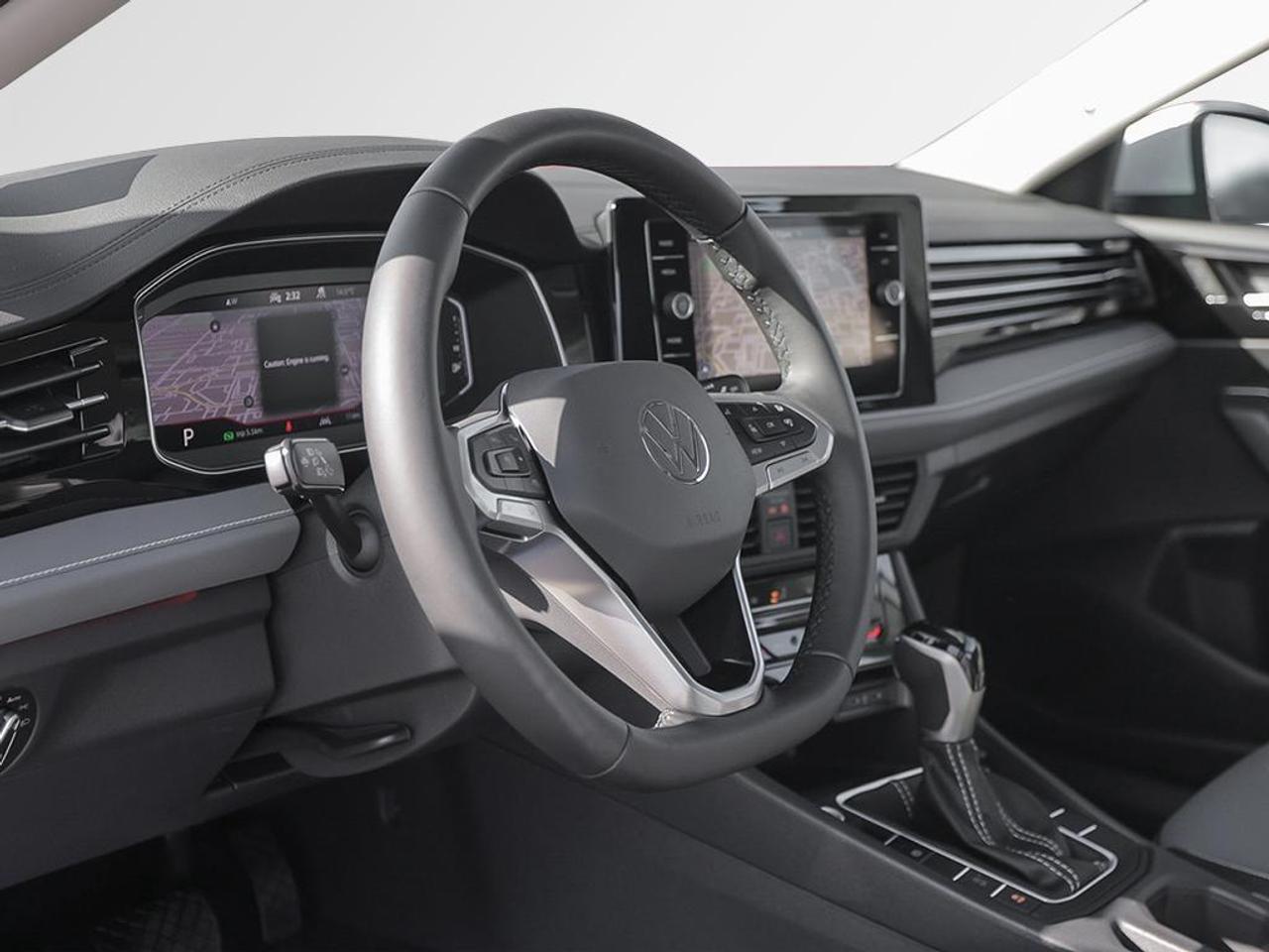 2025 Volkswagen Jetta Highline Dynamic Headlights   Remote Start / Photo