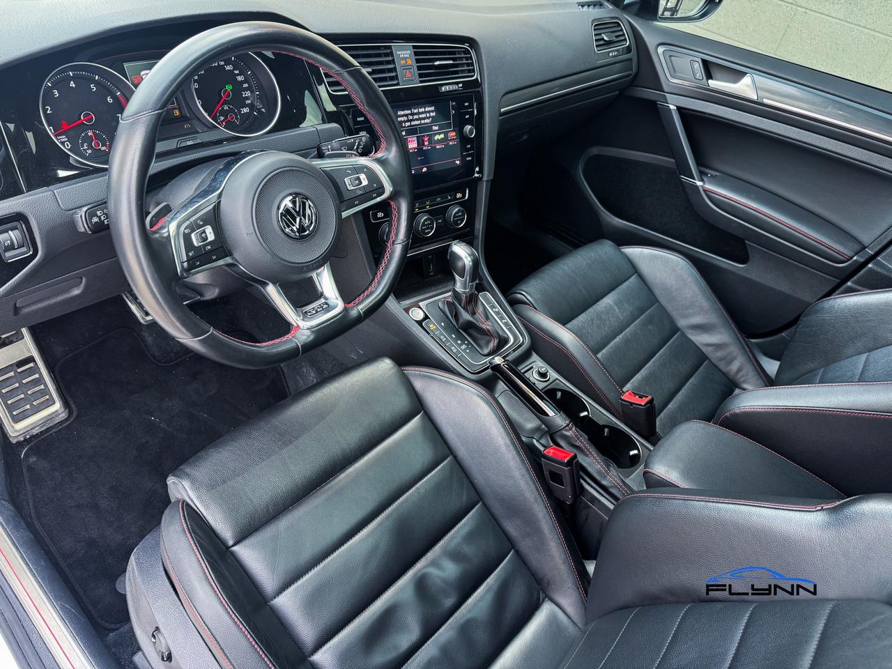 2018 Volkswagen Golf GTI SE 6A 4-Door Autobahn, One Owner Photo