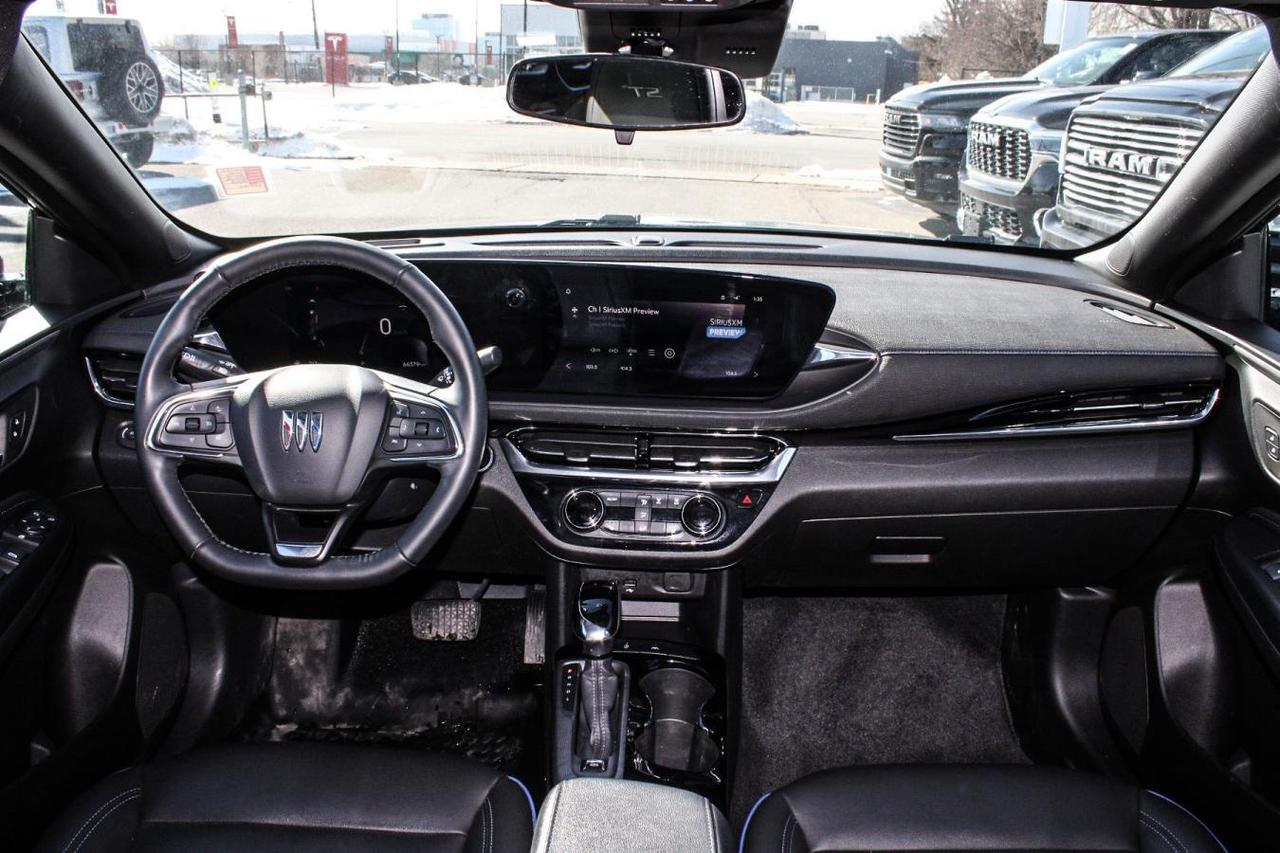 2025 Buick Envista Sport Touring ST  SiriusXM BkpCam HtdSeats Photo