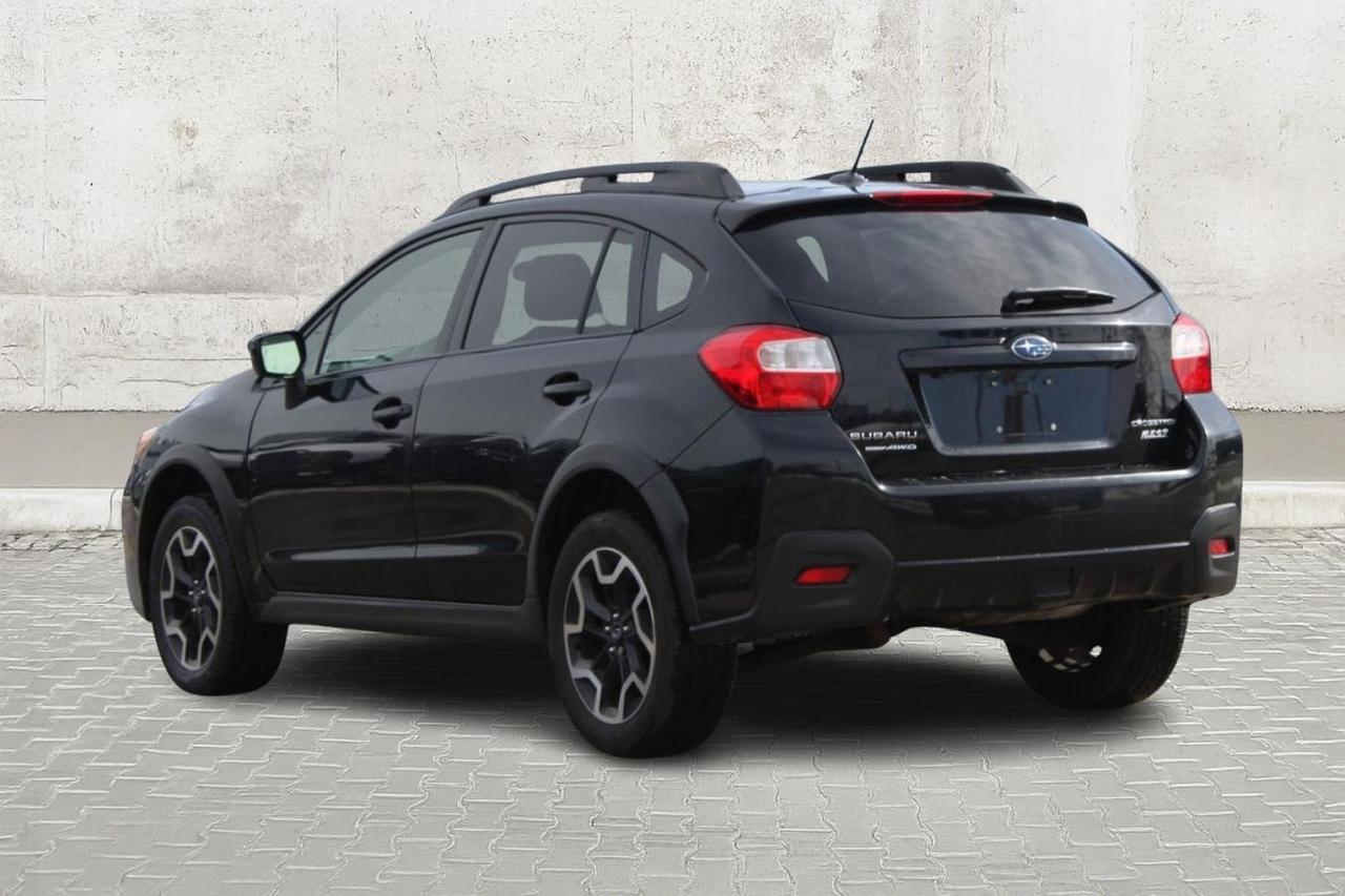 2017 Subaru Crosstrek  Photo3