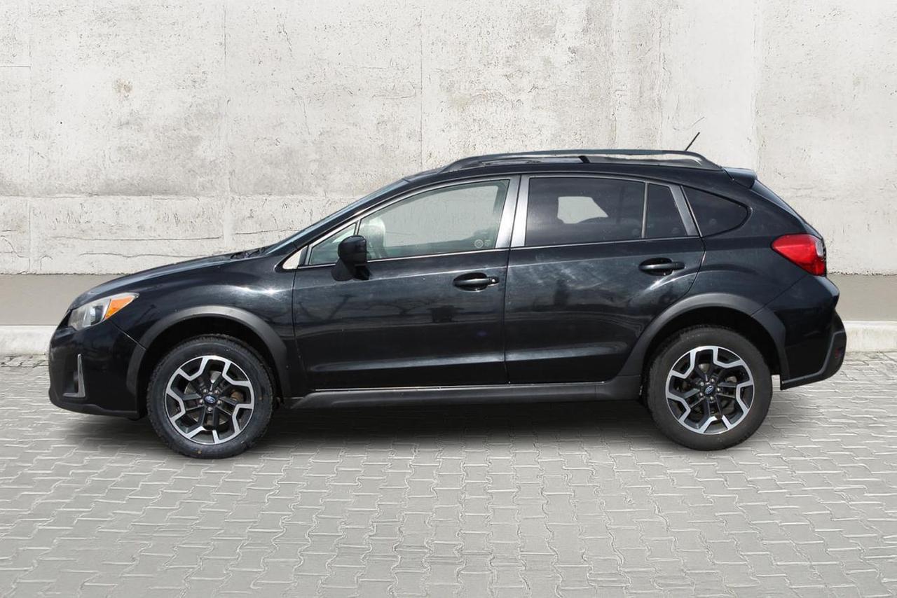 2017 Subaru Crosstrek Premium AWD  SiriusXM BkpCam HtdSeats Photo