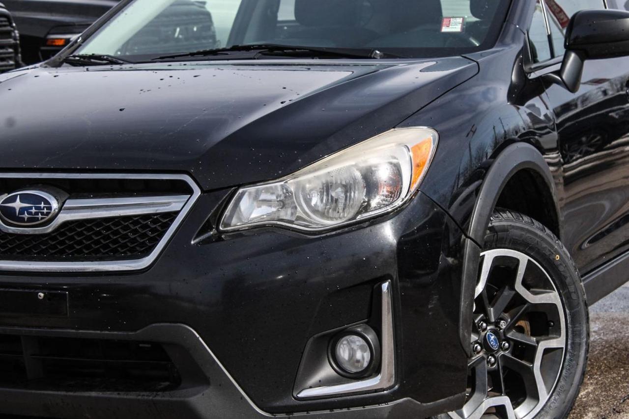 2017 Subaru Crosstrek Premium AWD  SiriusXM BkpCam HtdSeats Photo