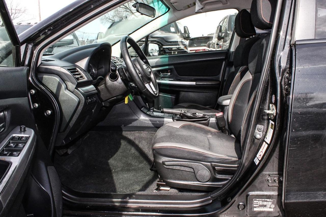2017 Subaru Crosstrek Premium AWD  SiriusXM BkpCam HtdSeats Photo