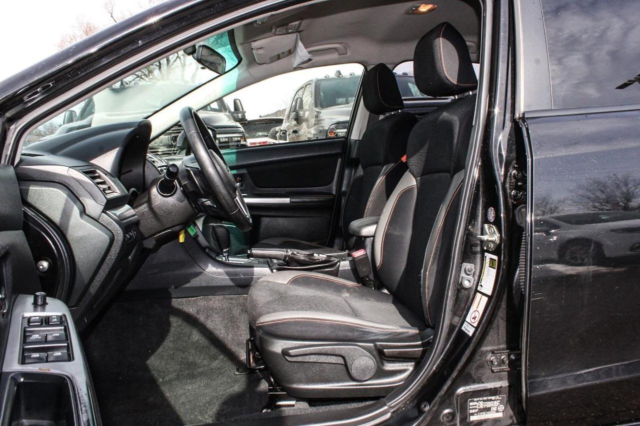 2017 Subaru Crosstrek Premium AWD  SiriusXM BkpCam HtdSeats Photo