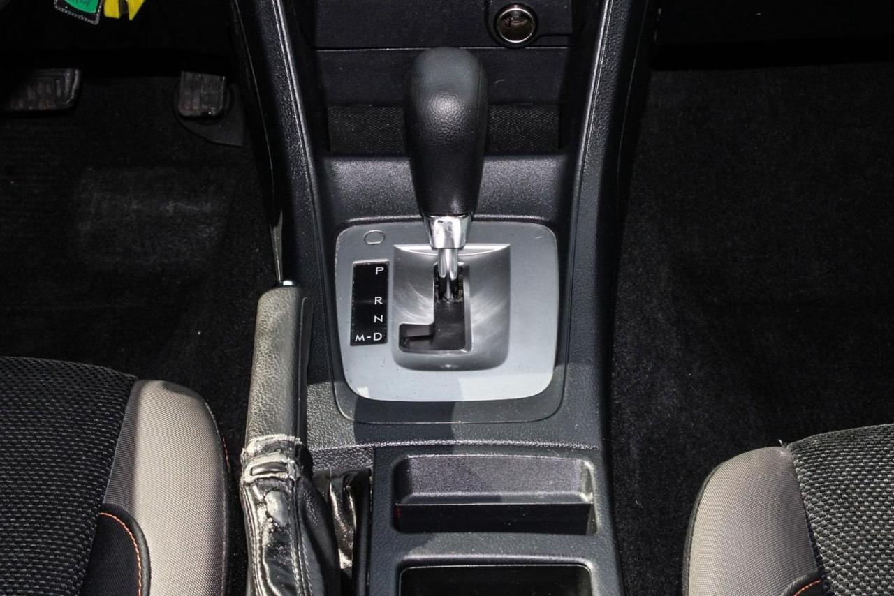 2017 Subaru Crosstrek Premium AWD  SiriusXM BkpCam HtdSeats Photo