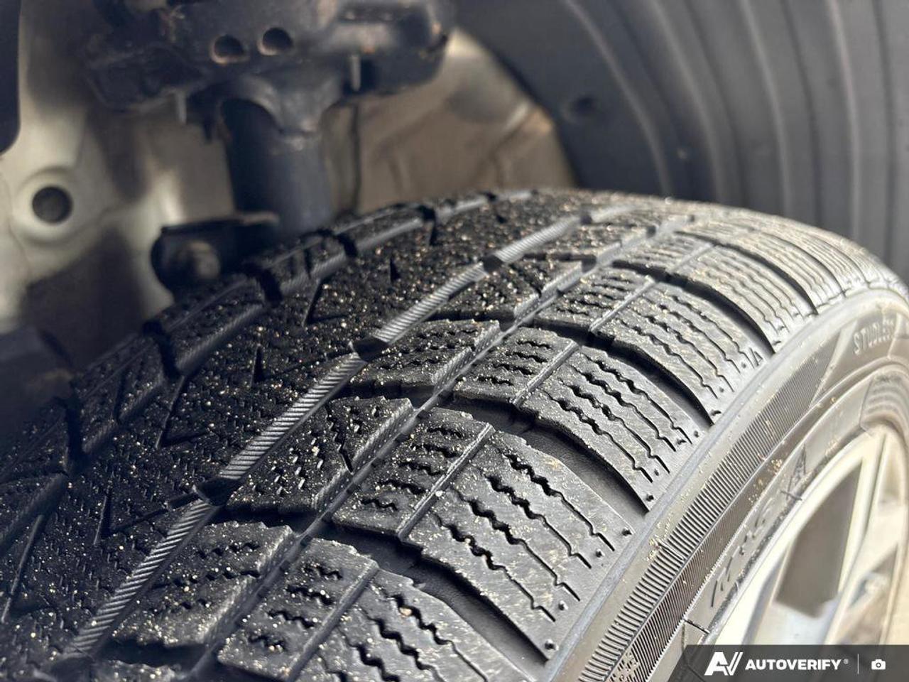 2024 Hyundai KONA N Line   CARPLAY   HEATED SEATS   8L/100KM Photo