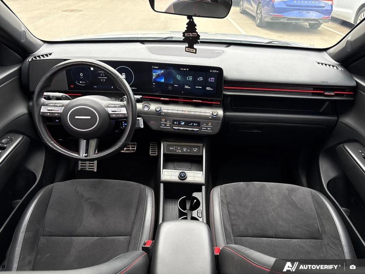 2024 Hyundai KONA N Line   CARPLAY   HEATED SEATS   8L/100KM Photo