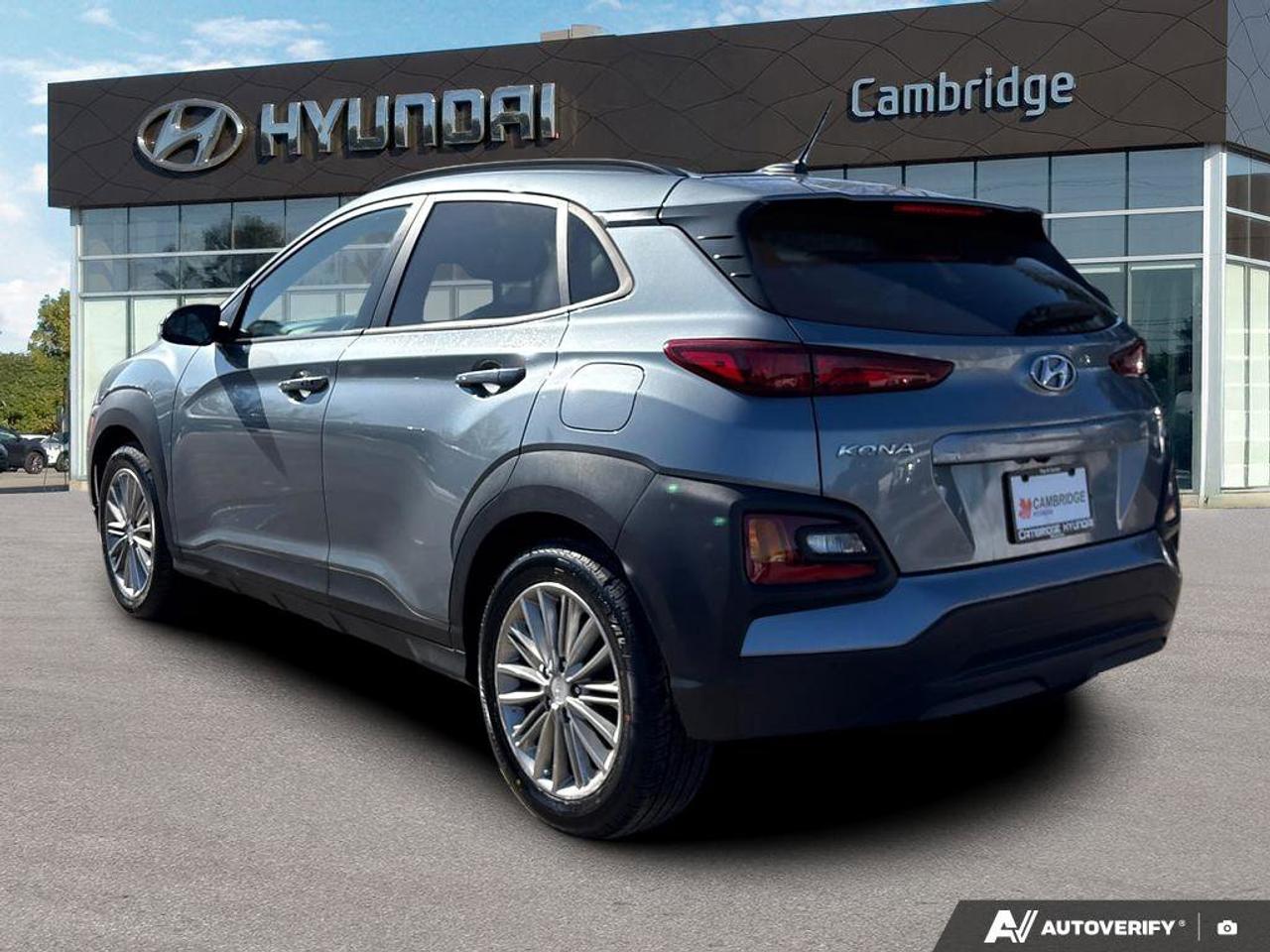 2019 Hyundai KONA LUXURY Photo4