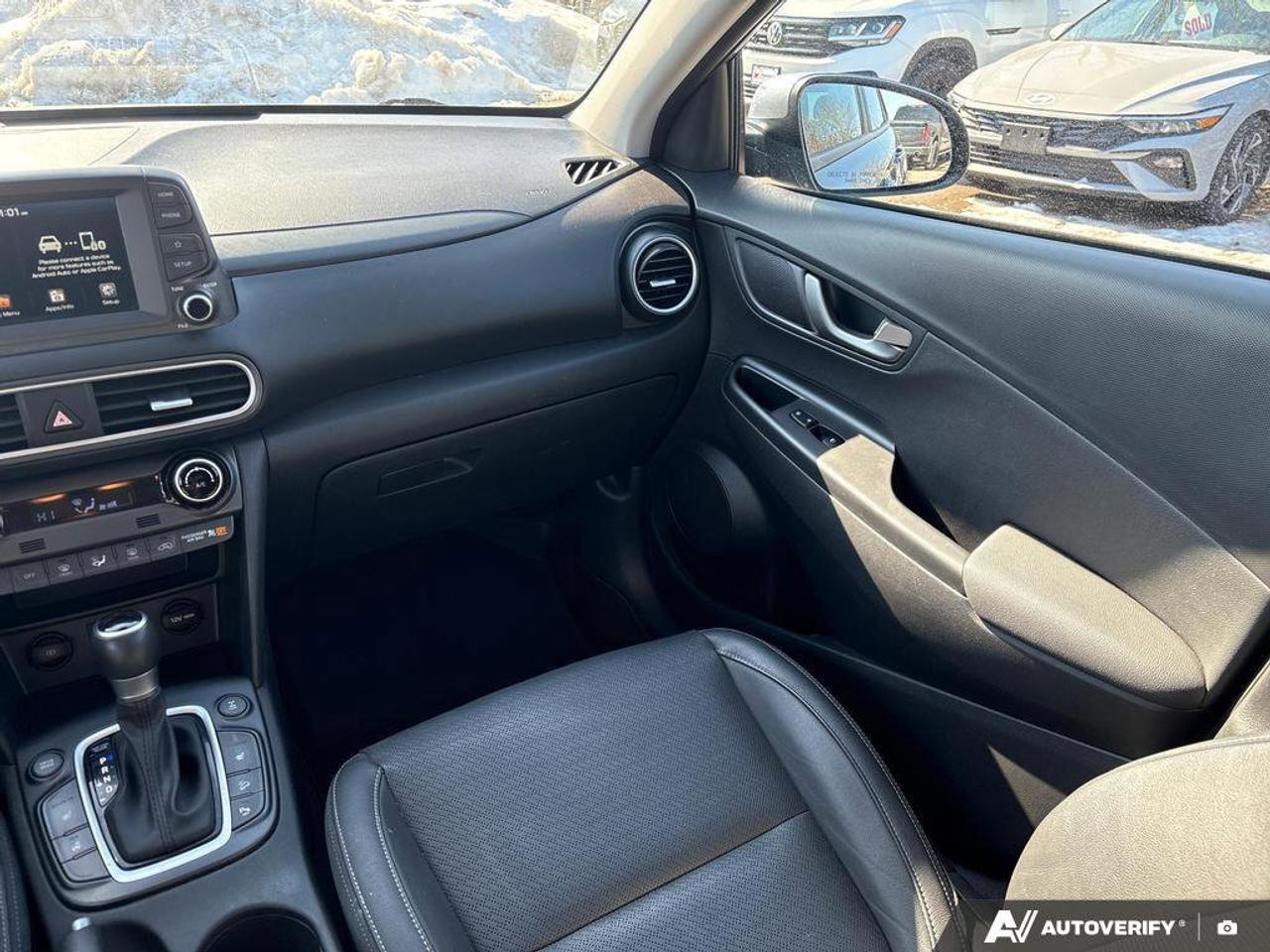 2019 Hyundai KONA LUXURY Photo