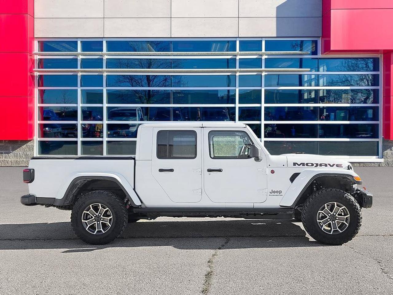 2026 Jeep Gladiator Mojave X | Clean Carfax | Executive Demo | Great Value | Factory Warranty | Low KMS | Photo