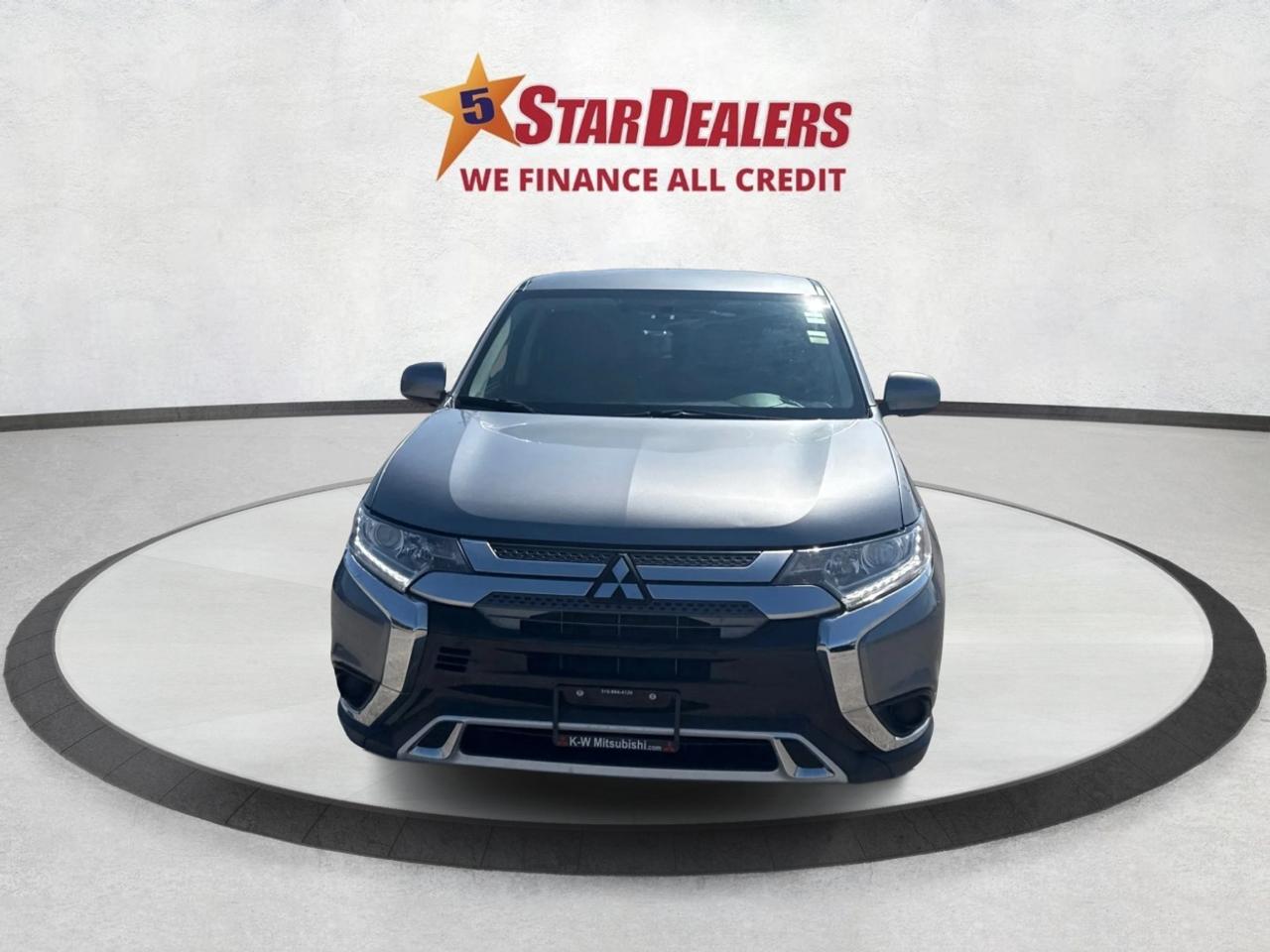 2019 Mitsubishi Outlander ES AWD REAR CAM MINT! WE FINANCE ALL CREDIT! Photo