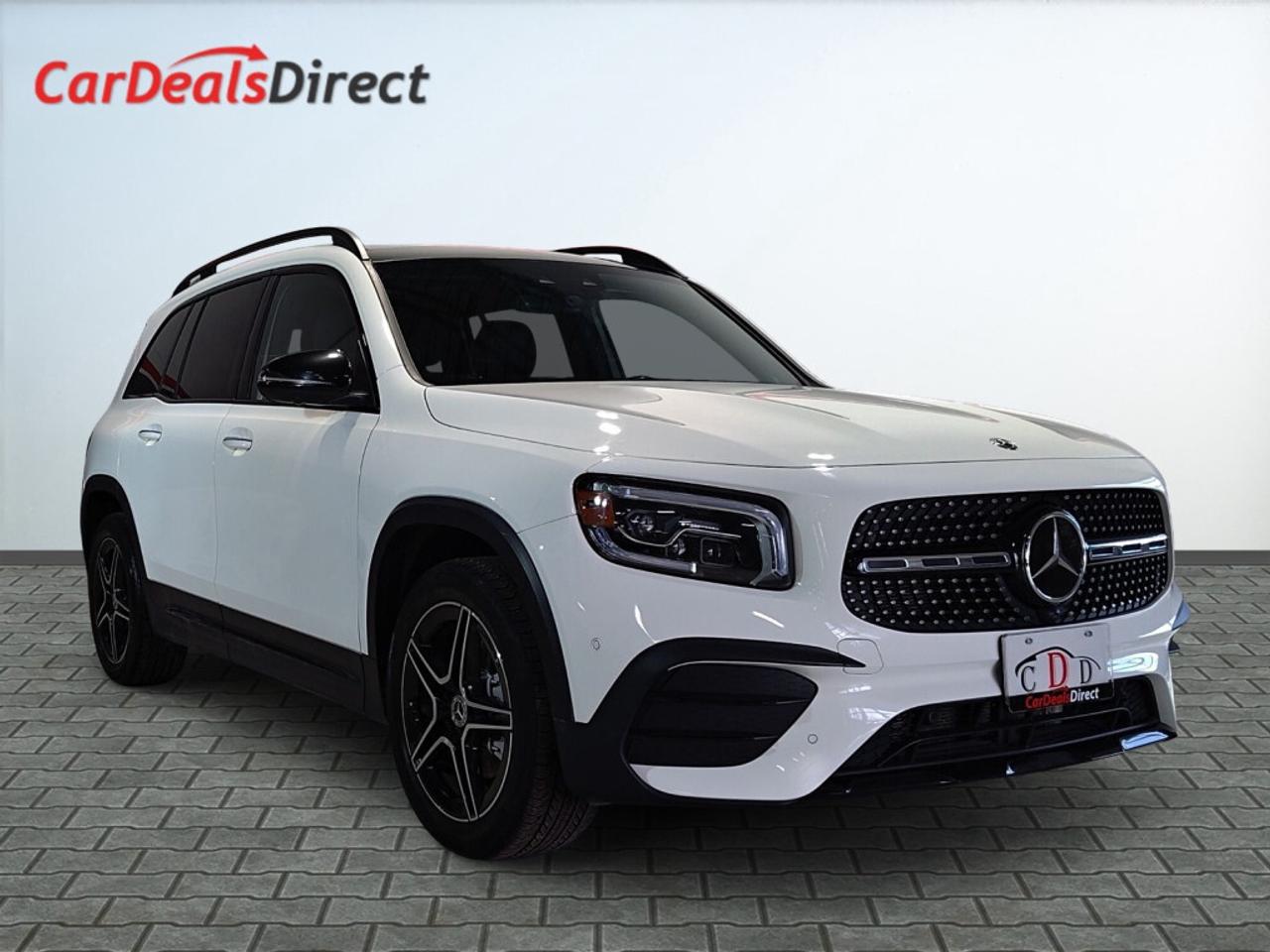 2021 Mercedes-Benz GLB GLB 250 AMG Pkg AWD / Clean Carfax / NAV / Sunroof Photo0