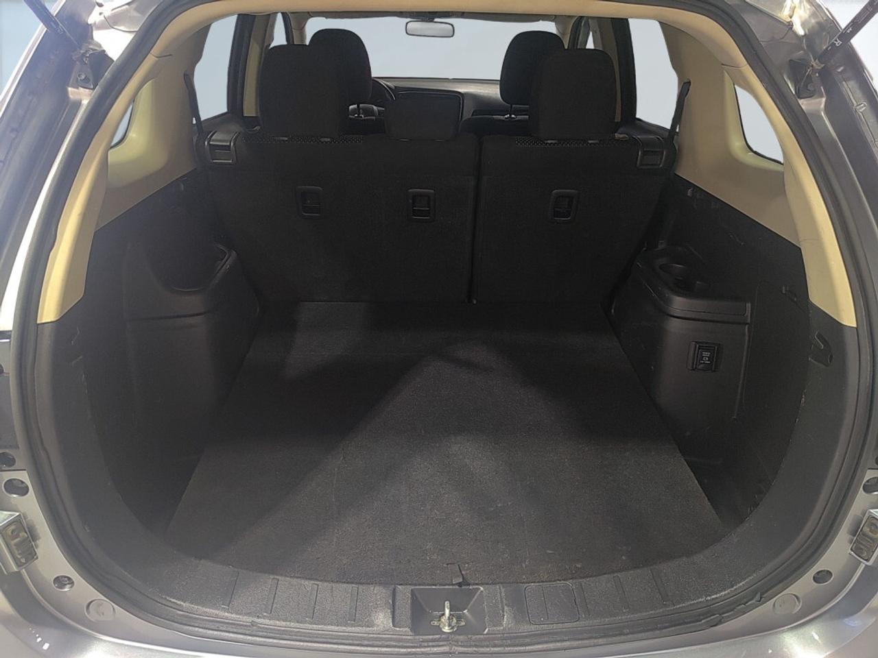 2019 Mitsubishi Outlander ES AWD/ Heated Seats/BAck up Cam/ Blueototh/Clean Photo