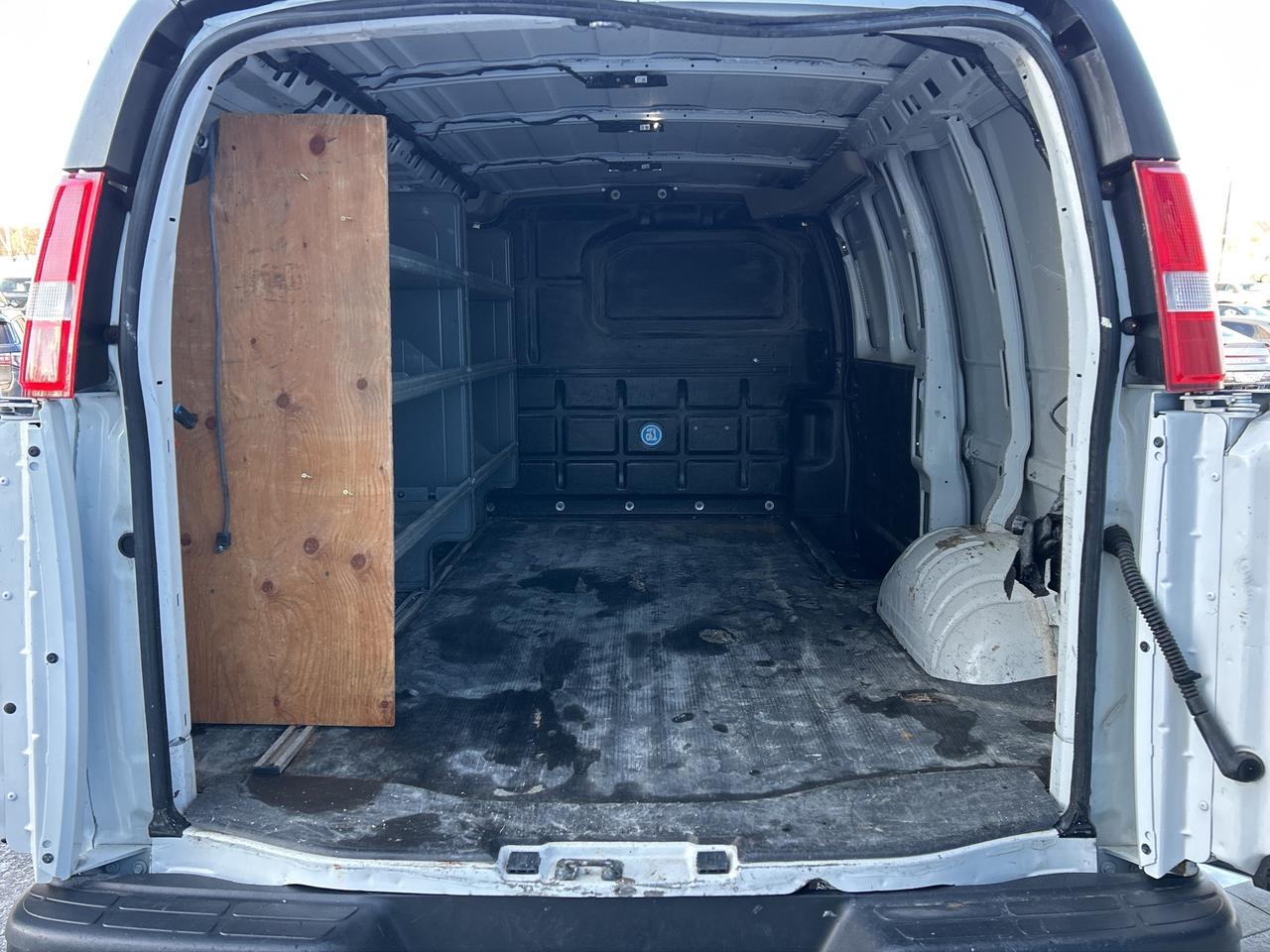 2021 Chevrolet Express RWD 2500 135 Photo