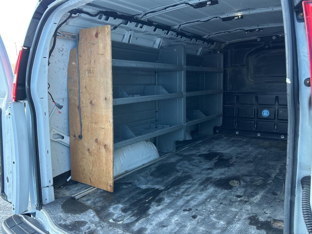 2021 Chevrolet Express RWD 2500 135 Photo