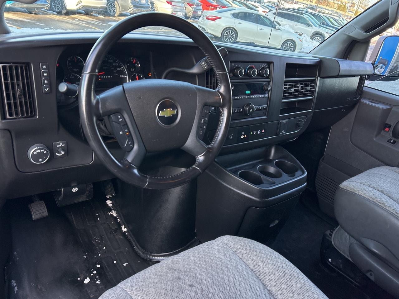 2021 Chevrolet Express RWD 2500 135 Photo