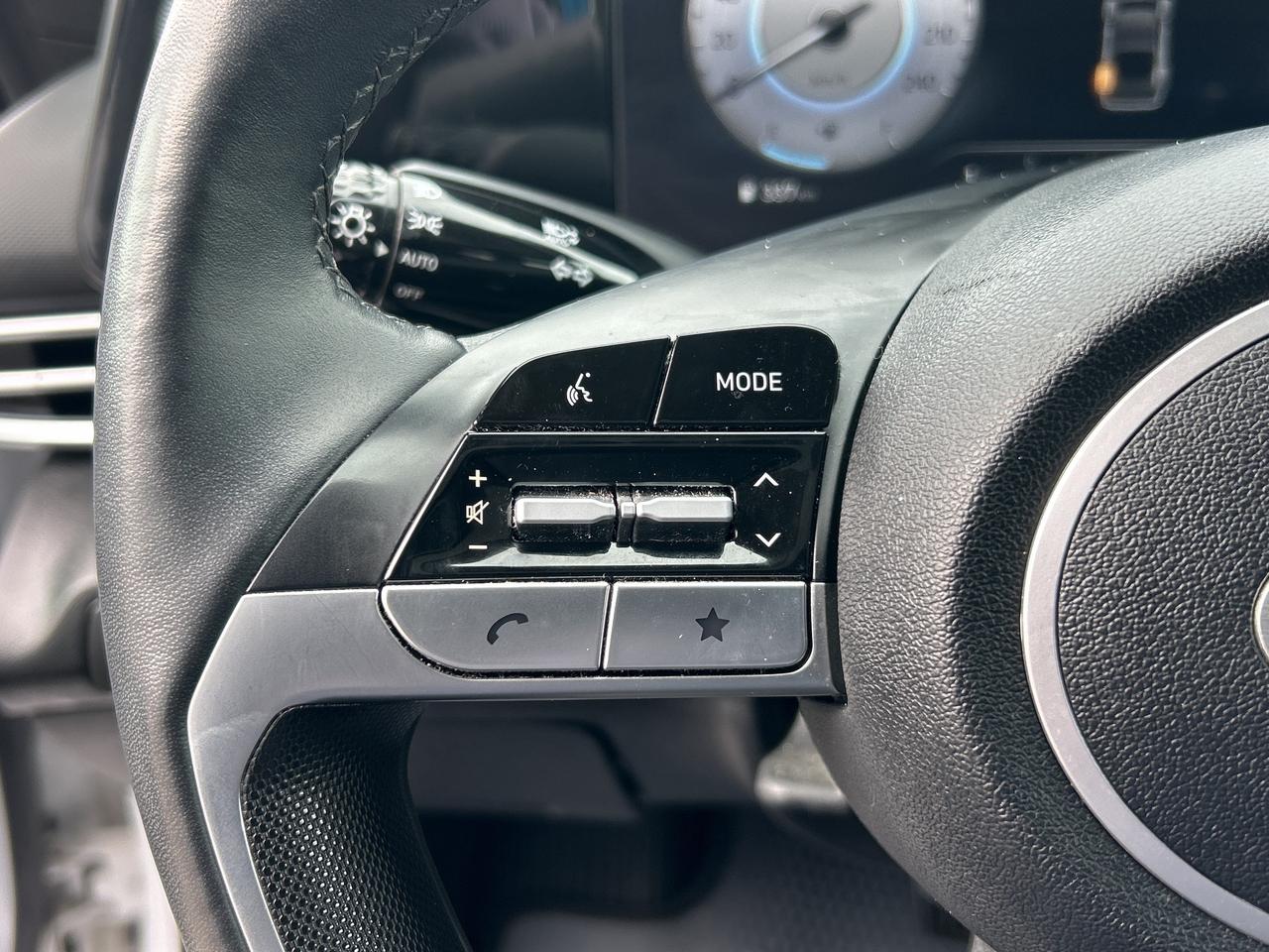 2024 Hyundai Elantra Preferred Photo