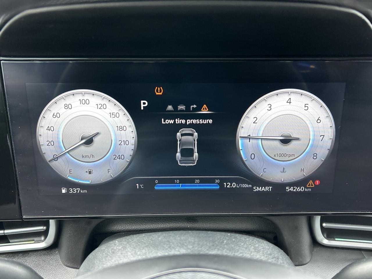 2024 Hyundai Elantra Preferred Photo