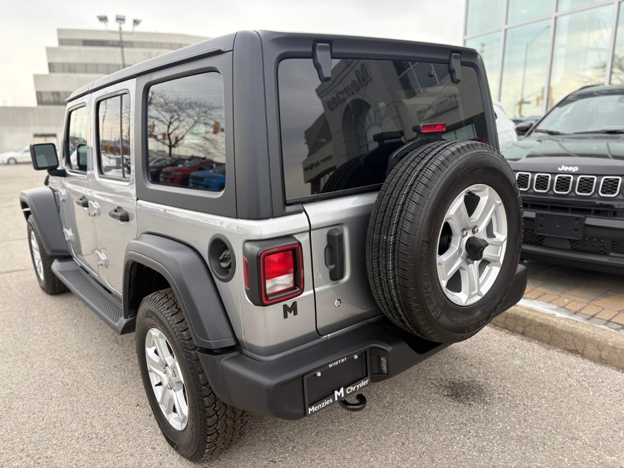 2019 Jeep WRANGLER UNLIMITED Sport 4dr 4x4 Photo