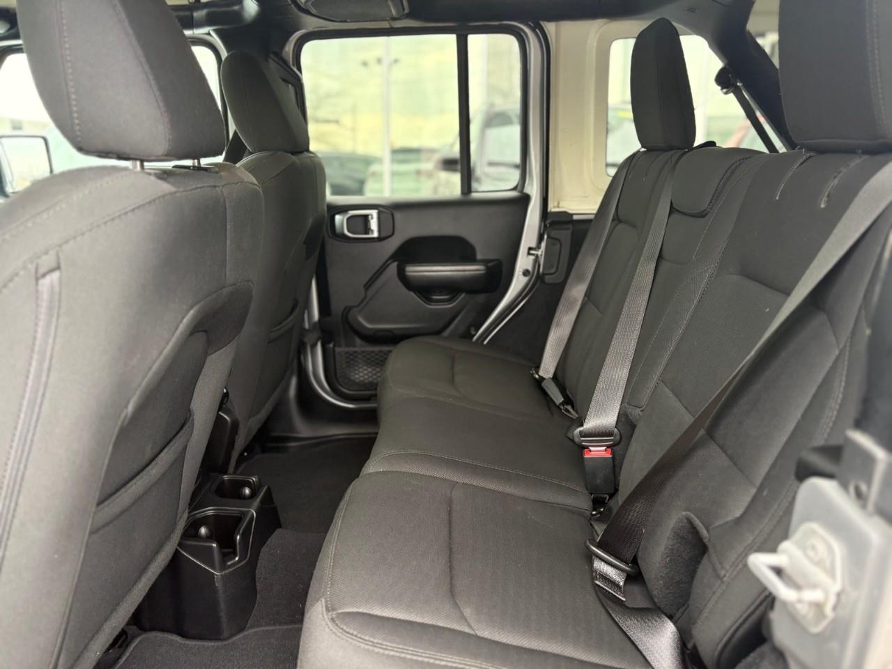 2019 Jeep WRANGLER UNLIMITED Sport 4dr 4x4 Photo