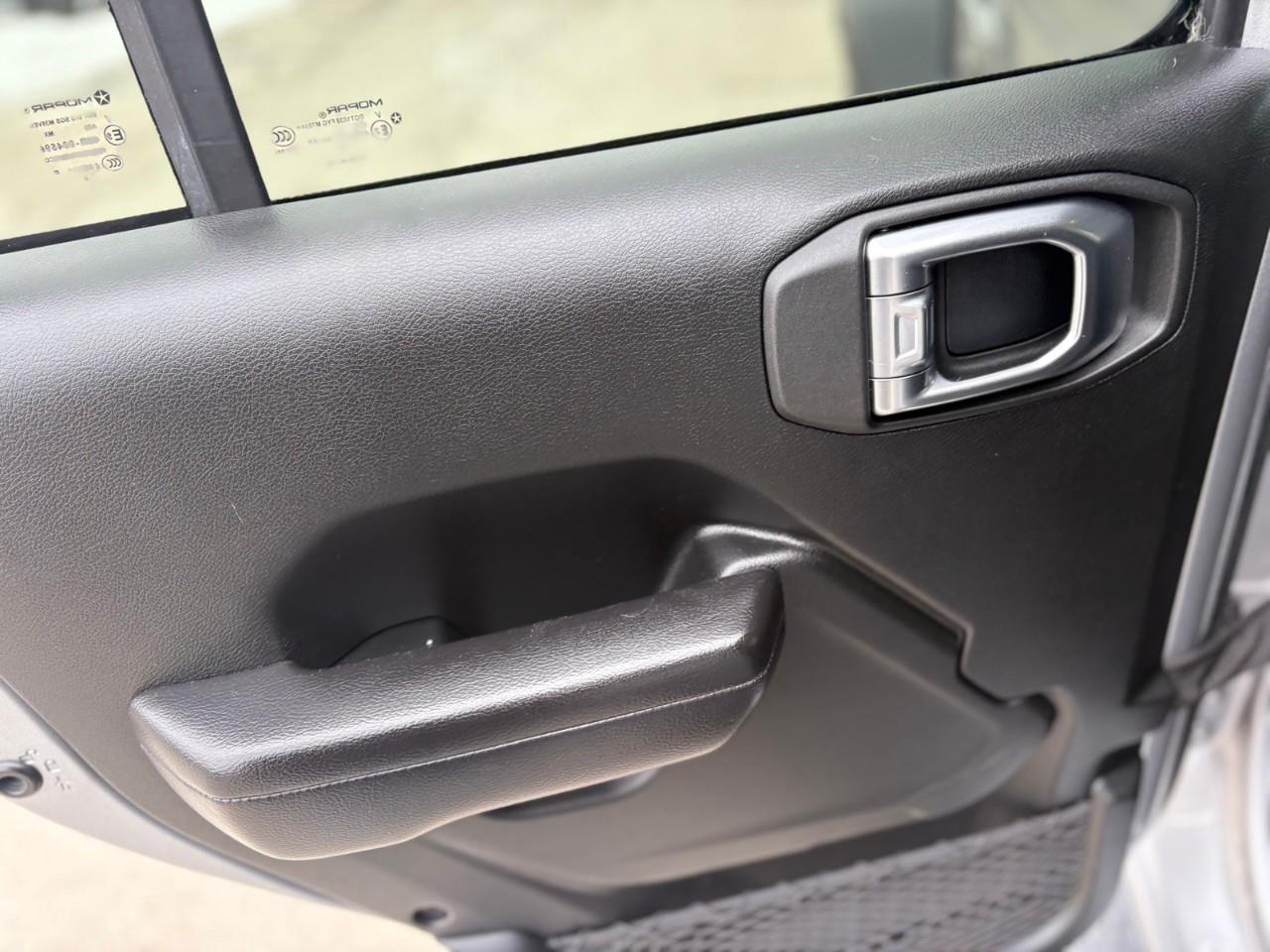 2019 Jeep WRANGLER UNLIMITED Sport 4dr 4x4 Photo